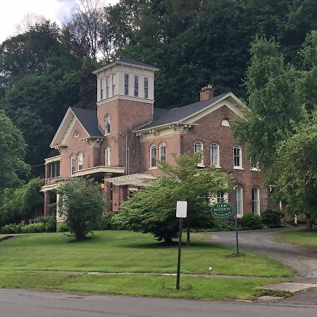 Cook Mansion Bed & Breakfast Montour Falls Esterno foto