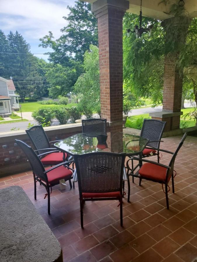 Cook Mansion Bed & Breakfast Montour Falls Esterno foto
