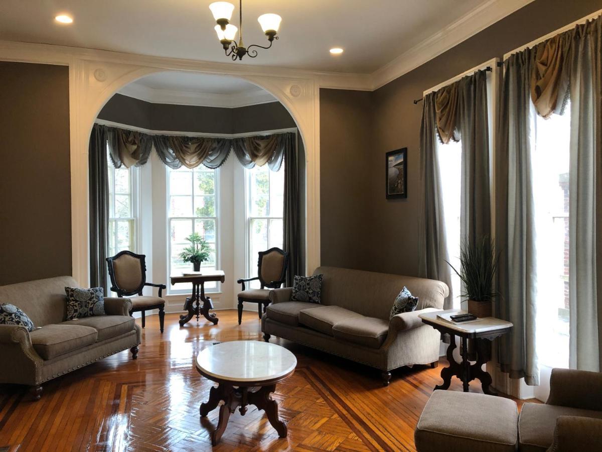 Cook Mansion Bed & Breakfast Montour Falls Esterno foto